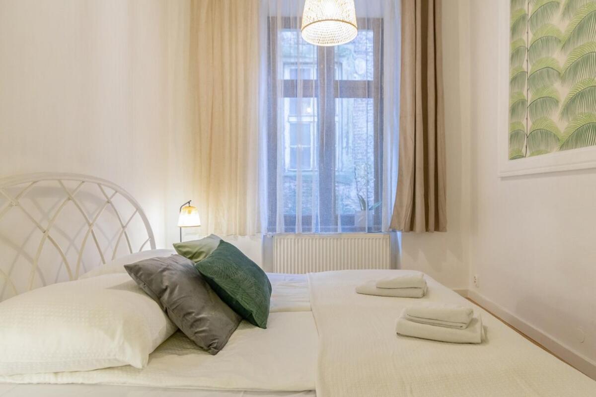 Apartament Cherish Bloom *